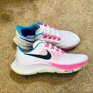 NEW Nike Air Zoom Pegasus 37